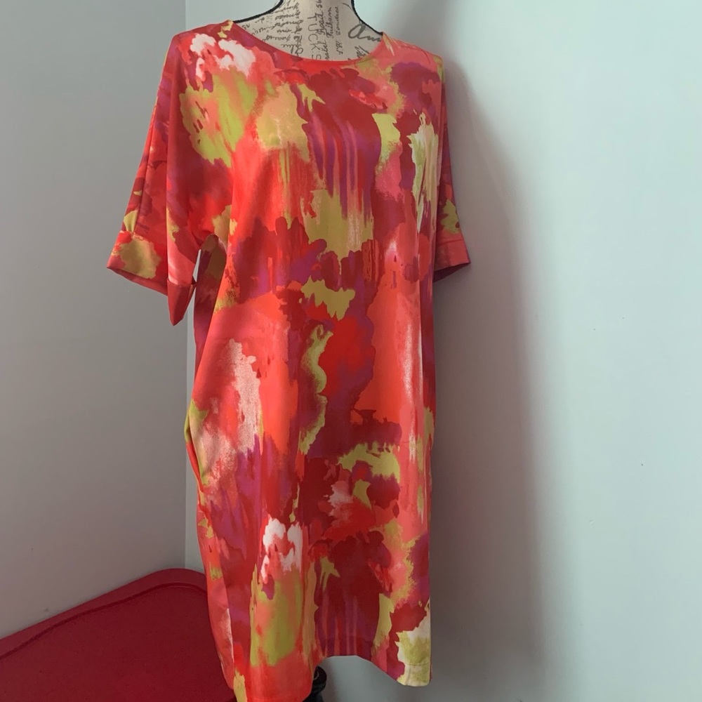 Natori Watercolor Relaxed Fit T-Shirt Dress - Picture 11 of 15